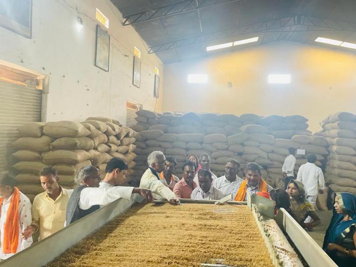 Padma Shri Chandra Shekhar Singh at Vasundhra Brand Seeds Warehouse